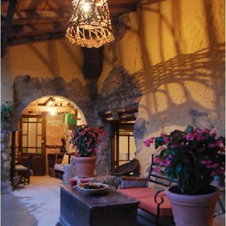 El Callejon De Andrese Loarre Extérieur photo